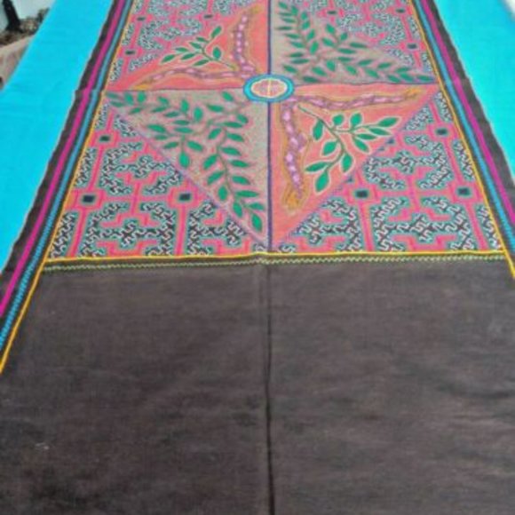 Shipiba blanket hand embroidered Amazon jungle
